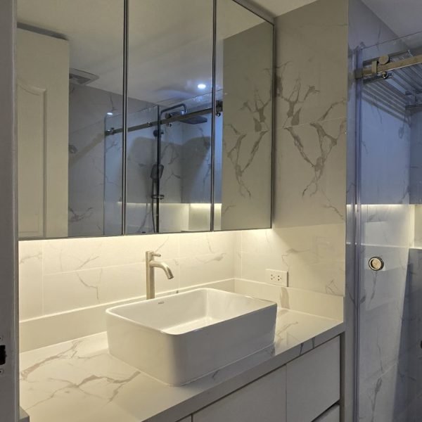 AFTER BATHROOM - VIEW 2
