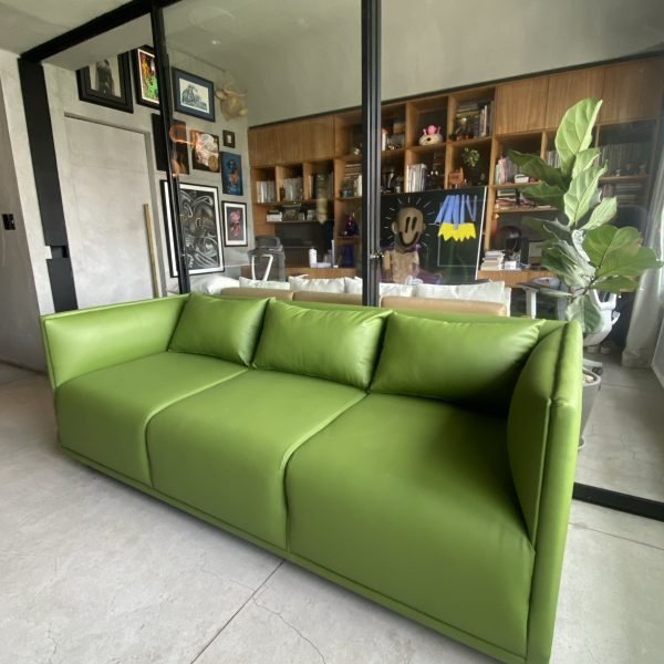 SOFA VIEW 1